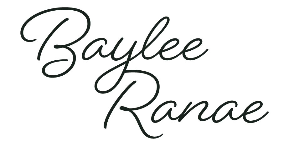 Cakes by Baylee Ranae Logo